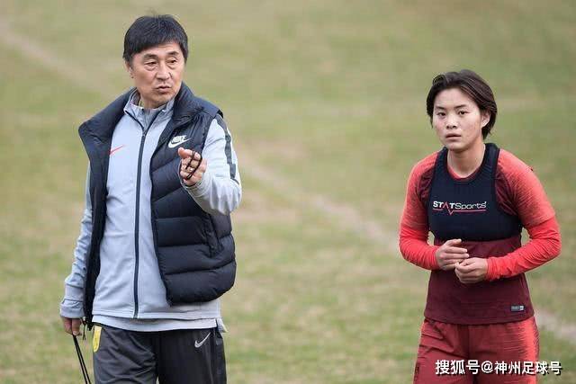 炎夏下的韩国老人：在极端天气中挣扎求生